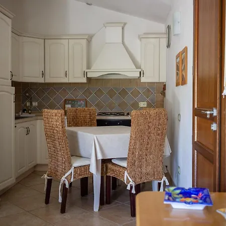 Roccia Holiday home *