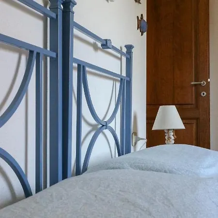 Holiday home Roccia Tanaunella